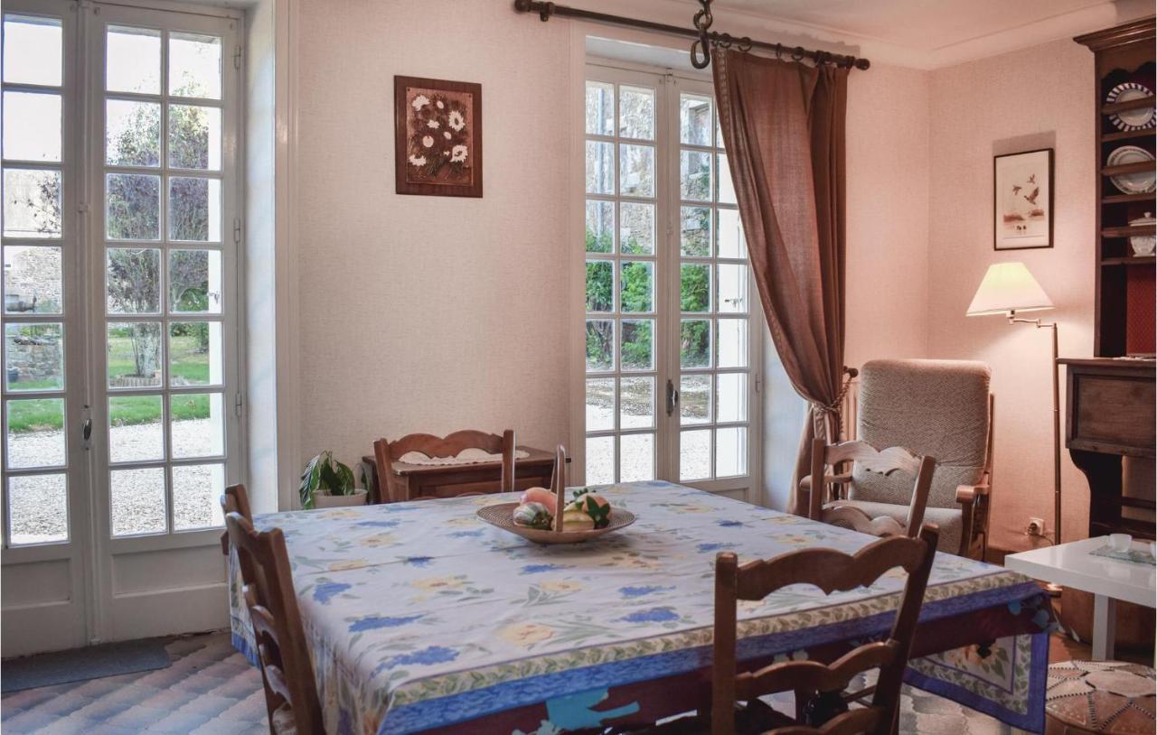 Cozy Home In Plancoet With Wifi Ngoại thất bức ảnh