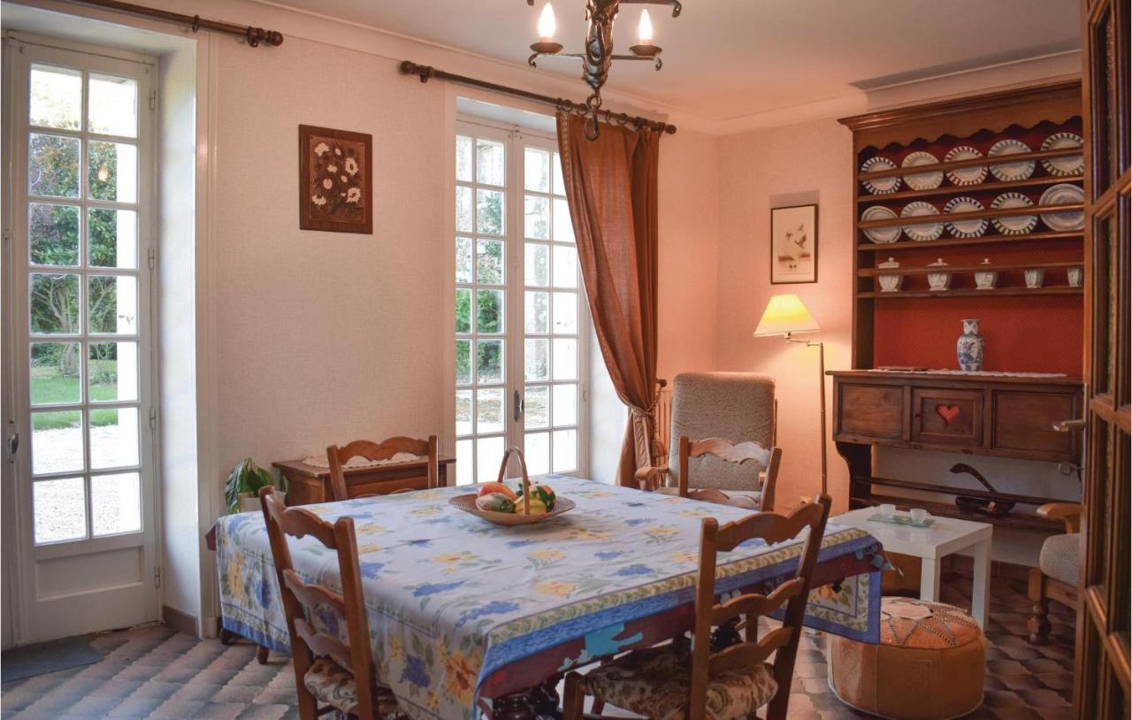 Cozy Home In Plancoet With Wifi Ngoại thất bức ảnh